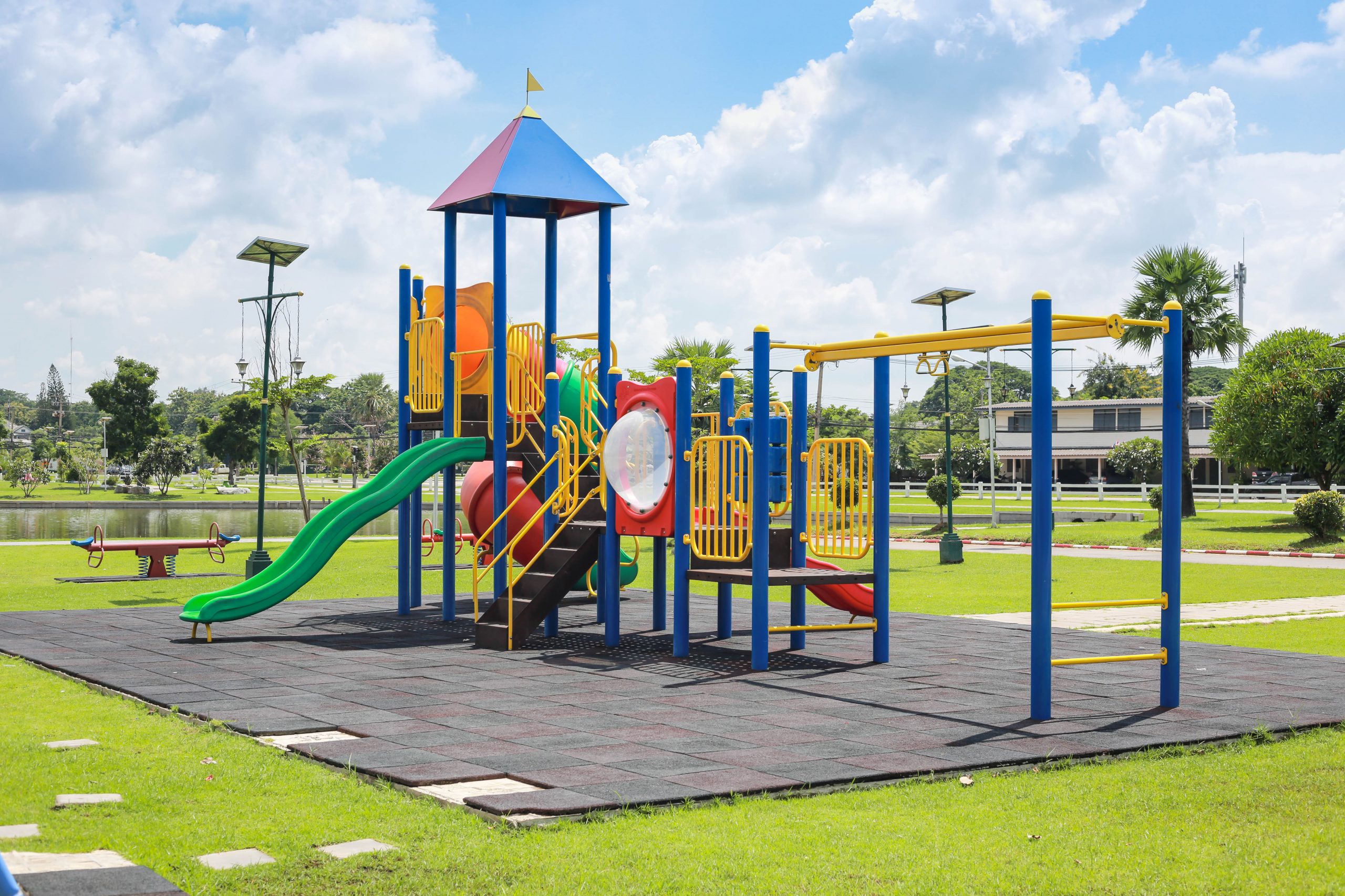 how to recycle car tyres for other uses - kids playground with rubber flooring