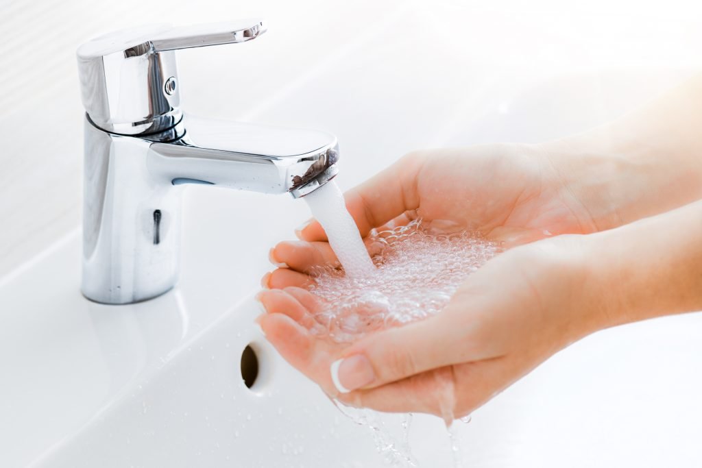 the lowest-waste skincare routine of them all - water!