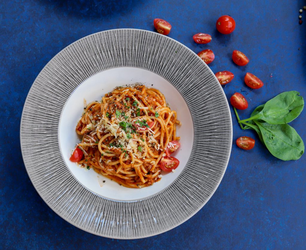 easy meat-free lentil bolognese