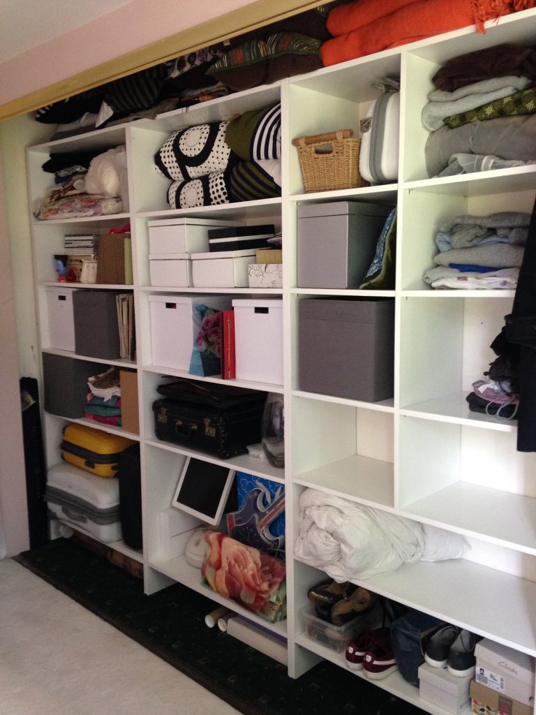 lisa's minimalist shelves post declutter