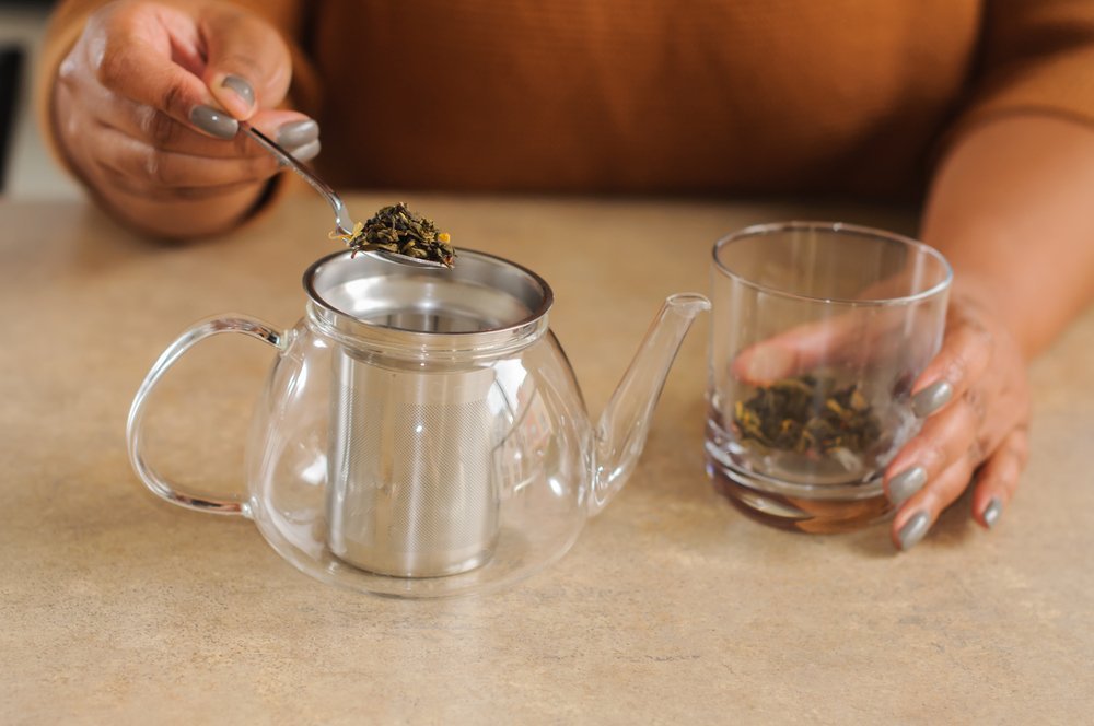 Tea pots with built in infusers are a great alternative to tea bags
